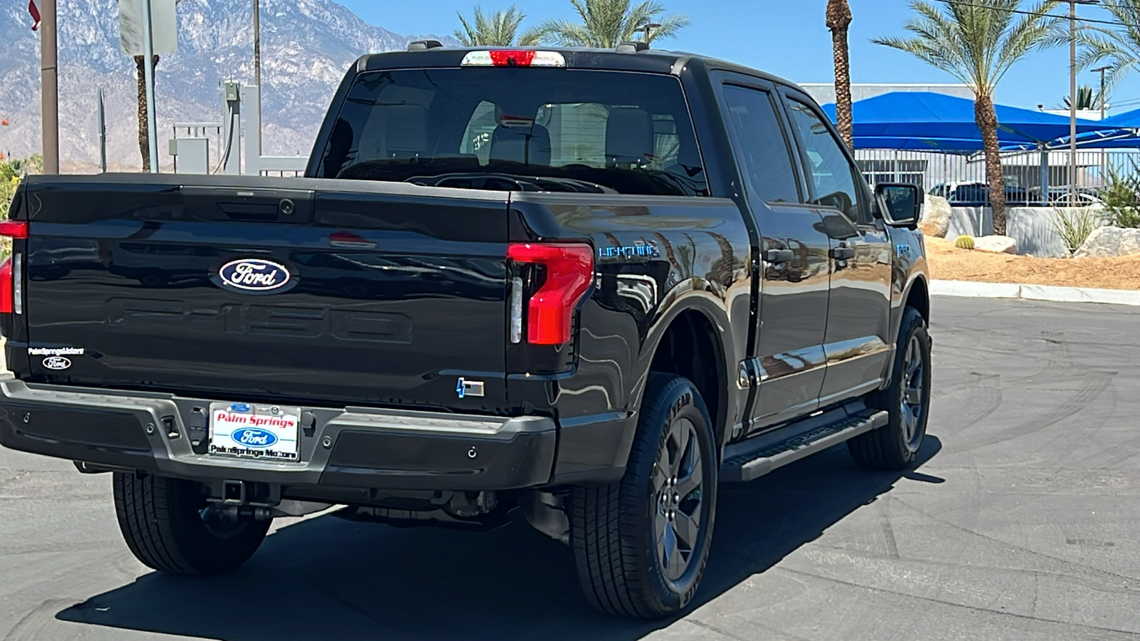 2024 Ford F-150 Lightning XLT 8