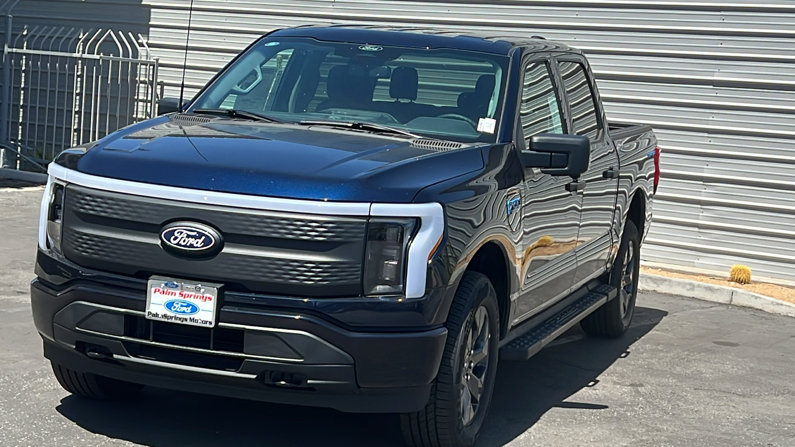 2024 Ford F-150 Lightning XLT 3