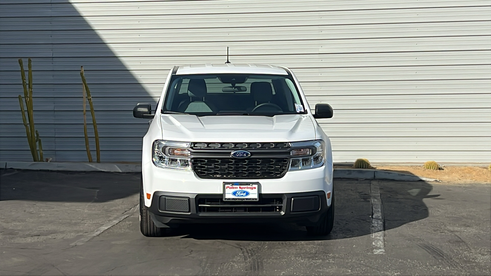 2024 Ford Maverick XLT 2