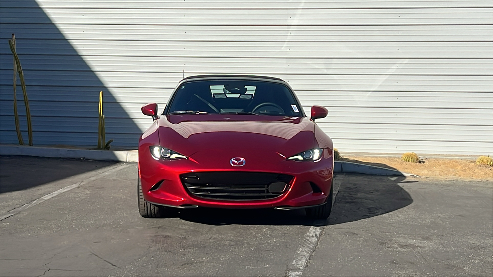 2024 Mazda MX-5 Miata Grand Touring 2