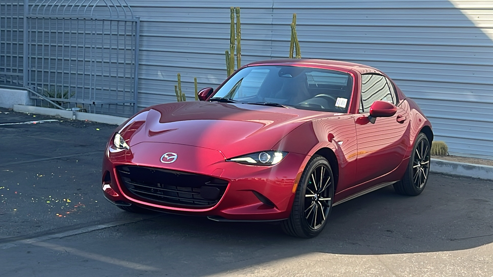 2024 Mazda MX-5 Miata RF Grand Touring 3