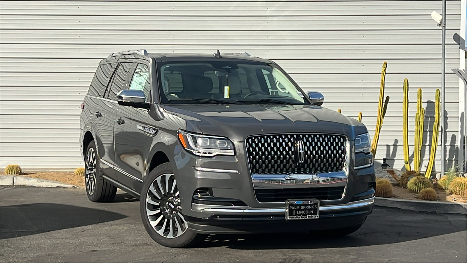 2024 Lincoln Navigator Black Label 1