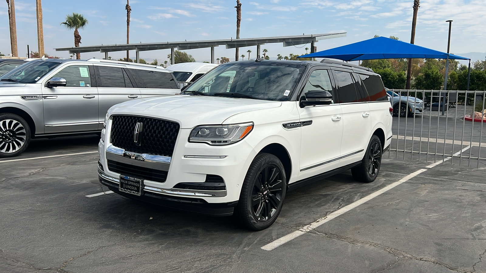 2024 Lincoln Navigator L Black Label 3