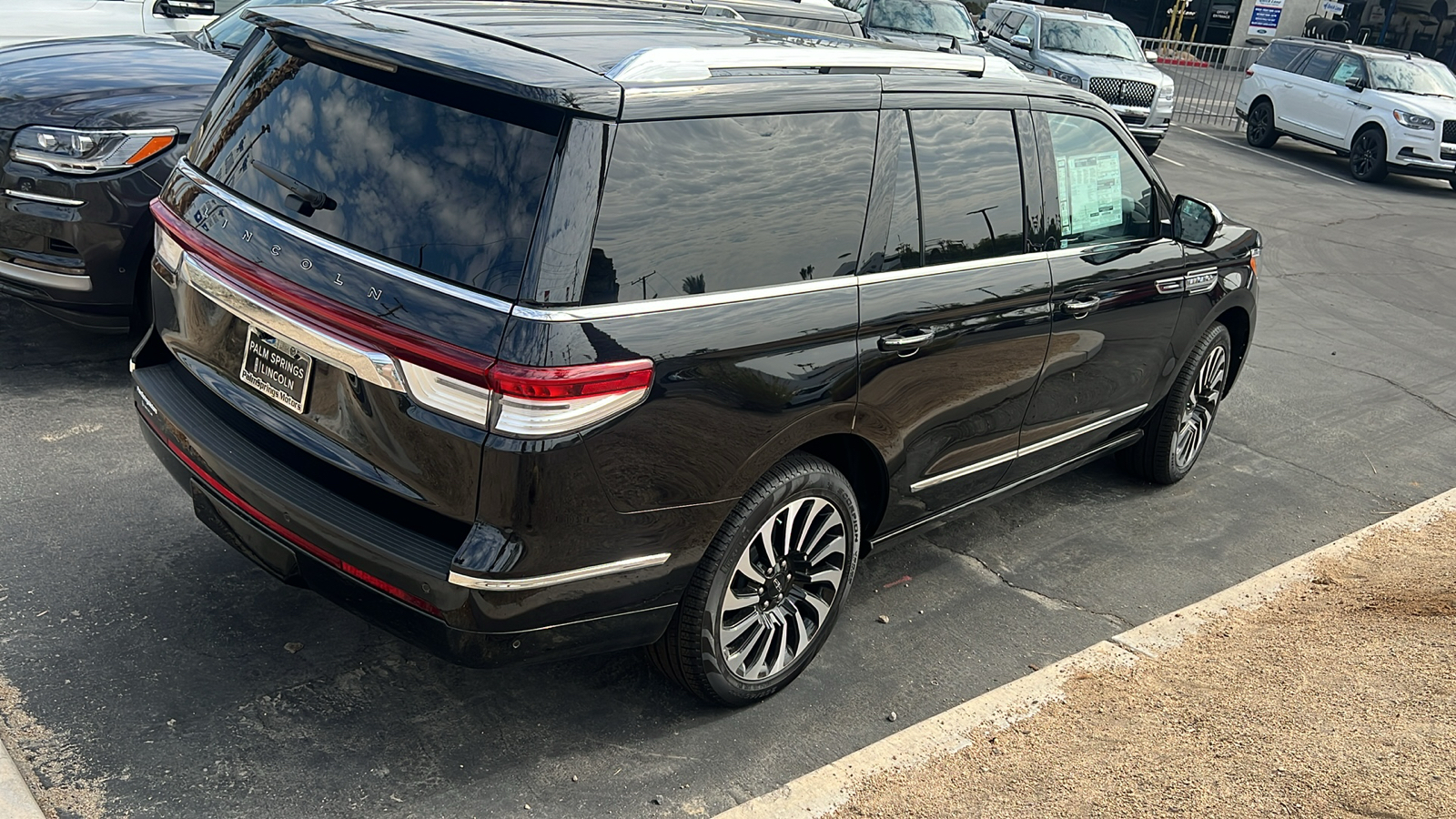 2024 Lincoln Navigator Black Label 8