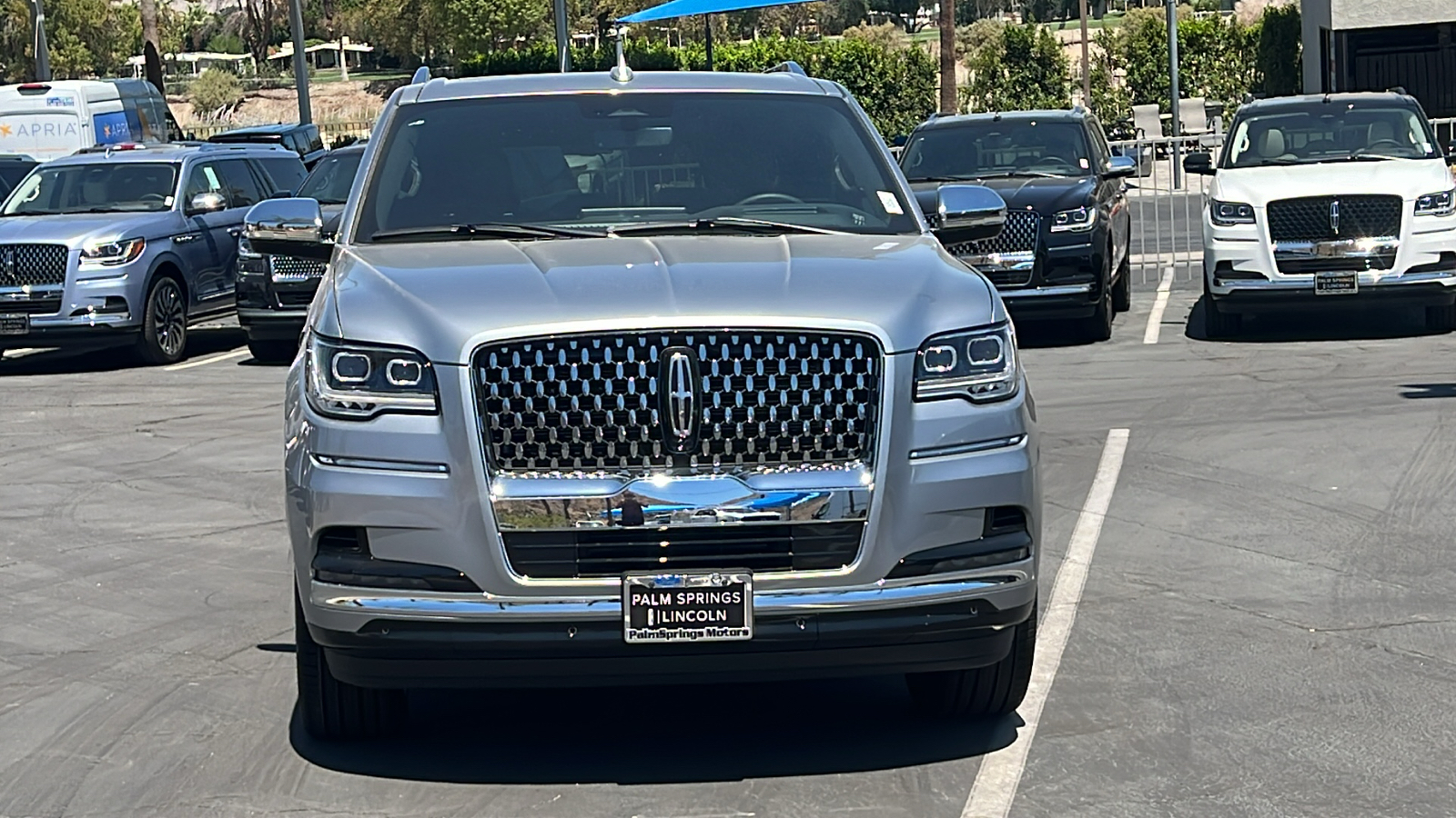 2024 Lincoln Navigator L Black Label 2