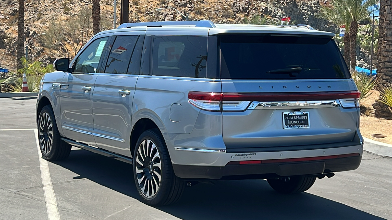 2024 Lincoln Navigator L Black Label 6