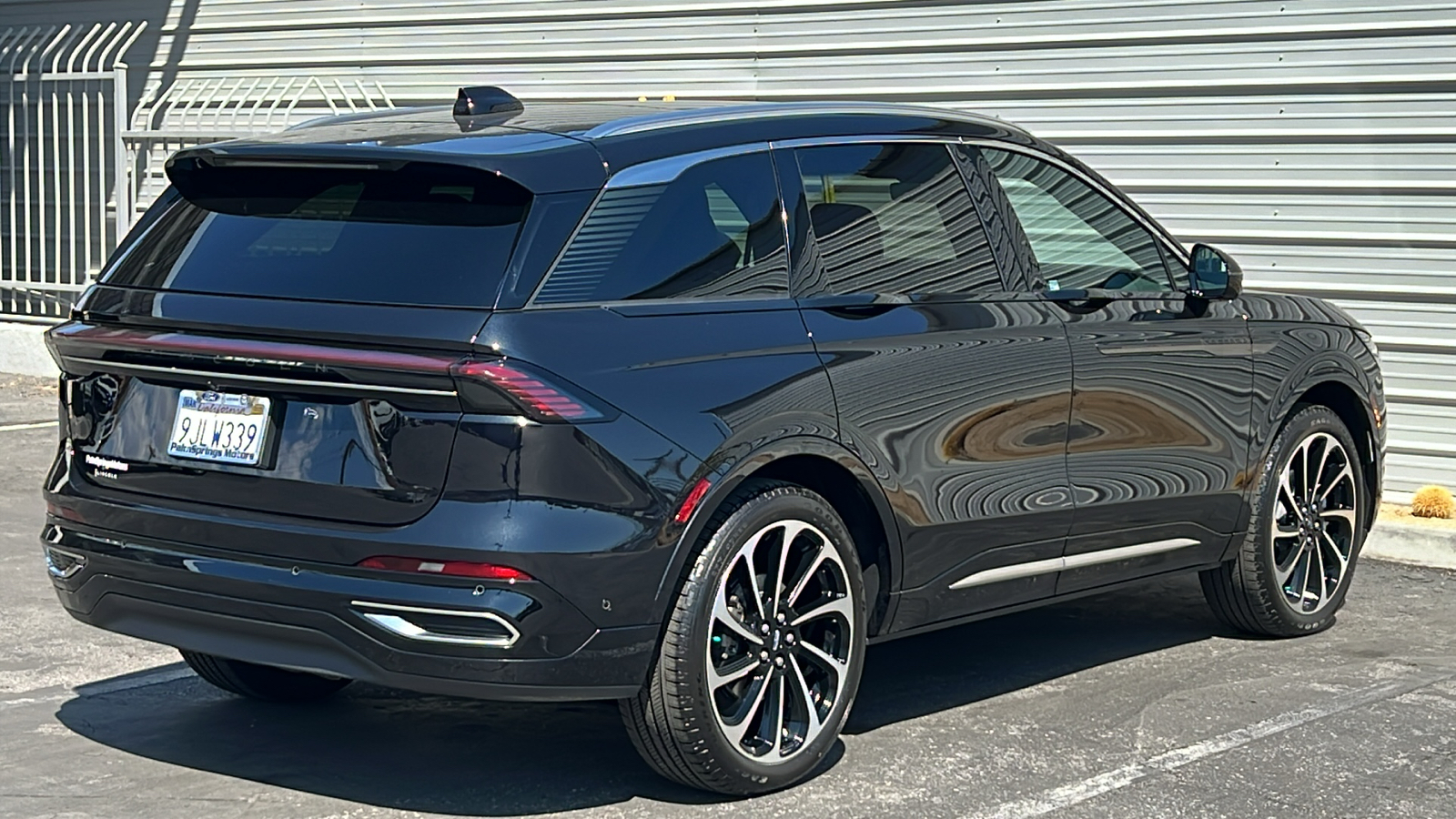 2024 Lincoln Nautilus Black Label 8