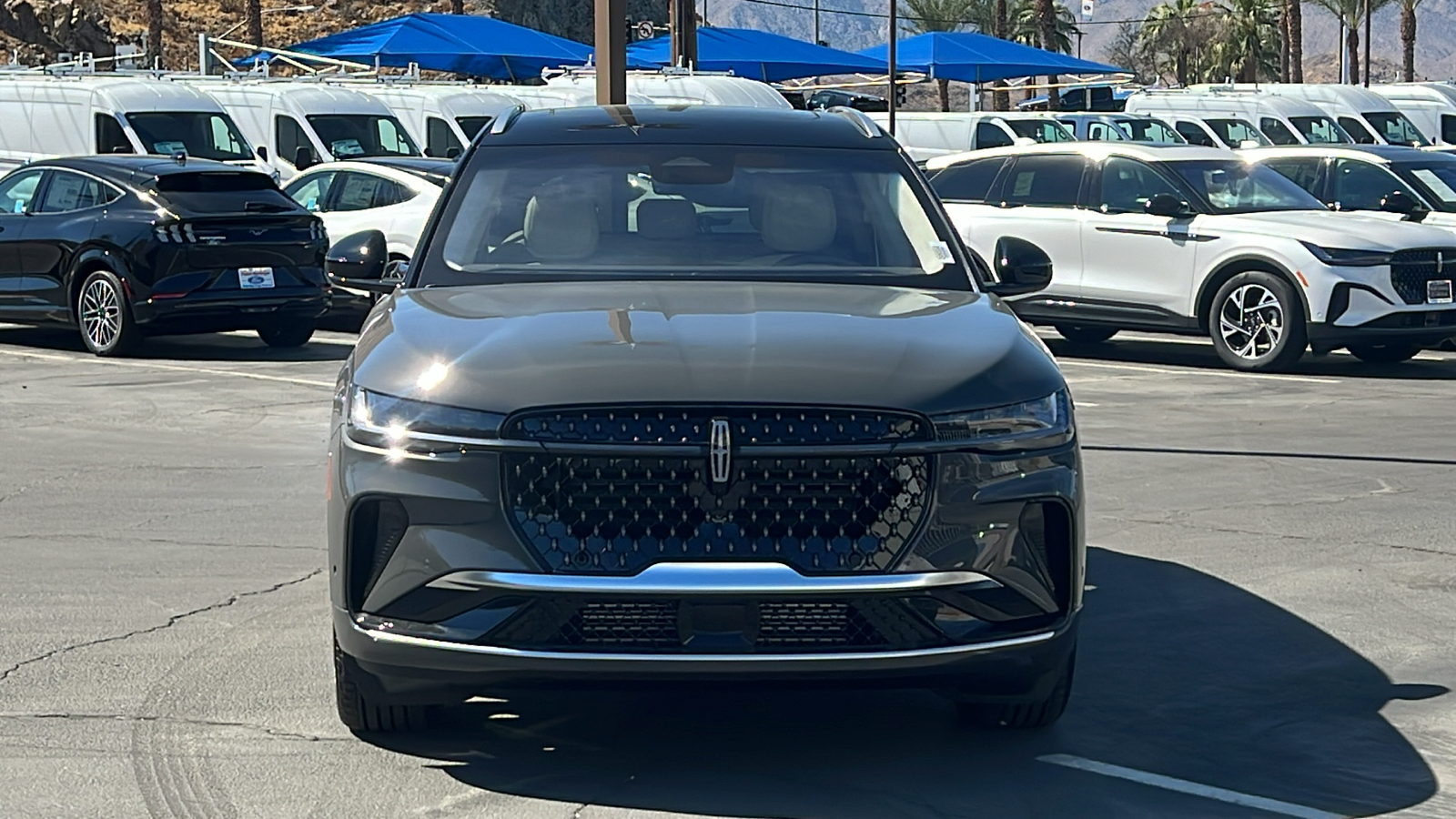 2024 Lincoln Nautilus Black Label 2