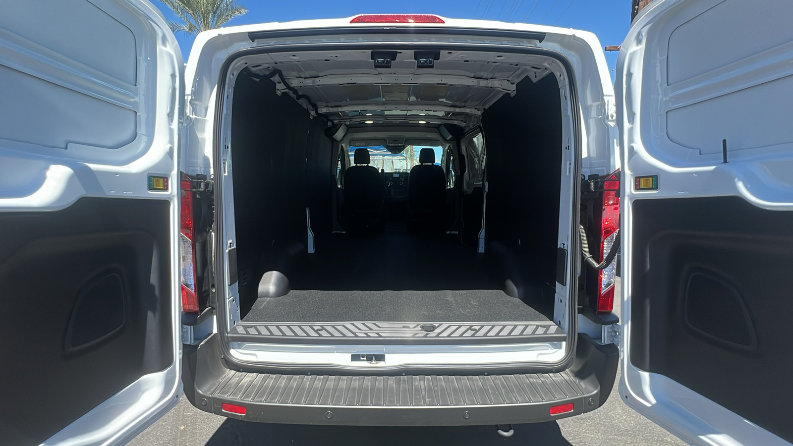 2024 Ford Transit-250 Base 17