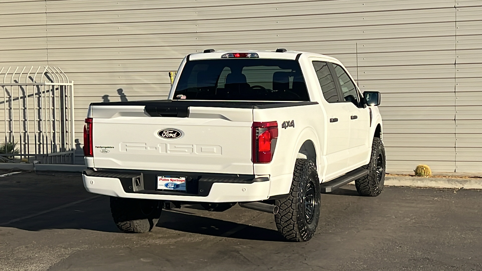 2024 Ford F-150 STX 8