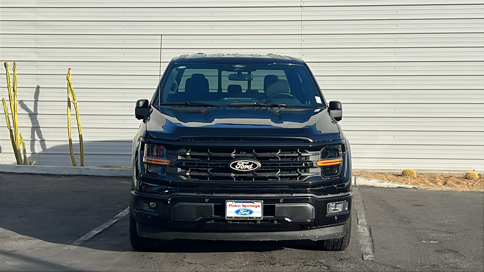 2024 Ford F-150 XLT 2