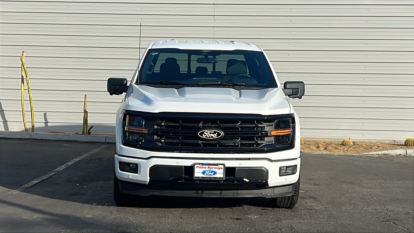 2024 Ford F-150 XLT 2