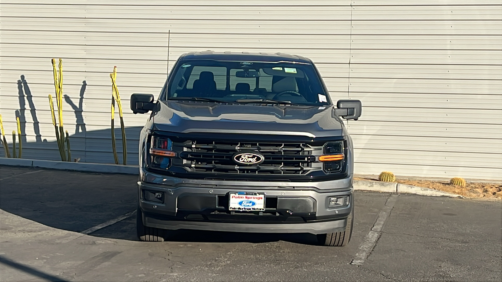 2024 Ford F-150 XLT 2