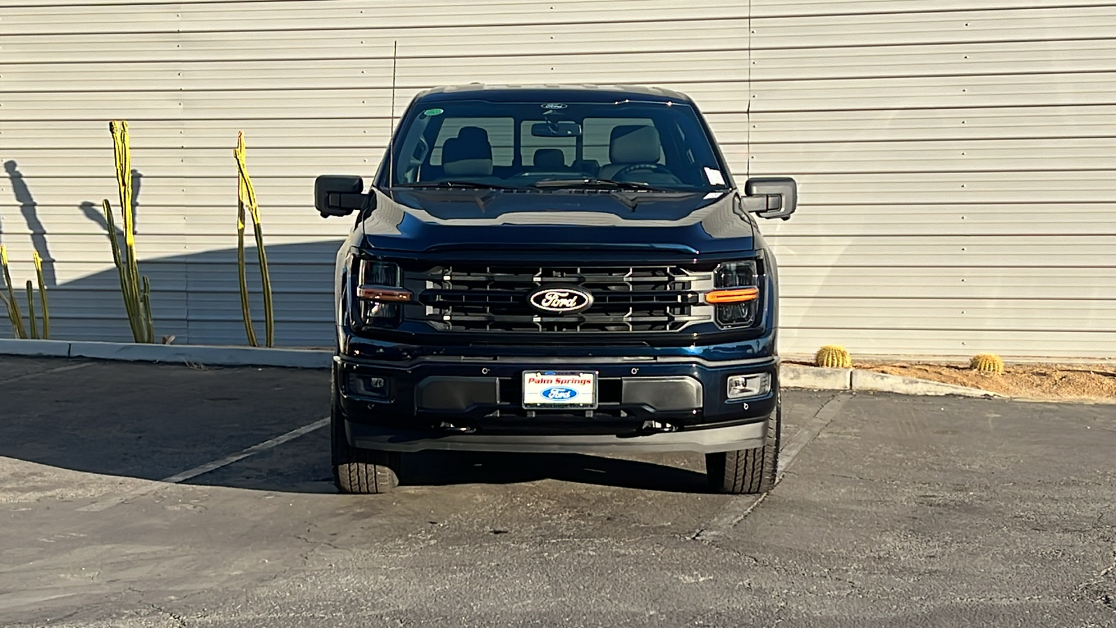 2024 Ford F-150 XLT 2