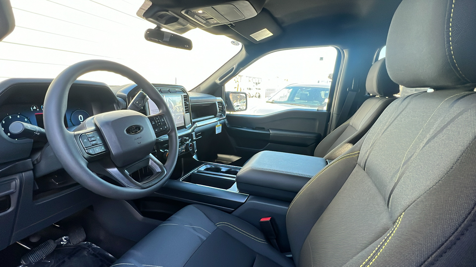 2024 Ford F-150 STX 18