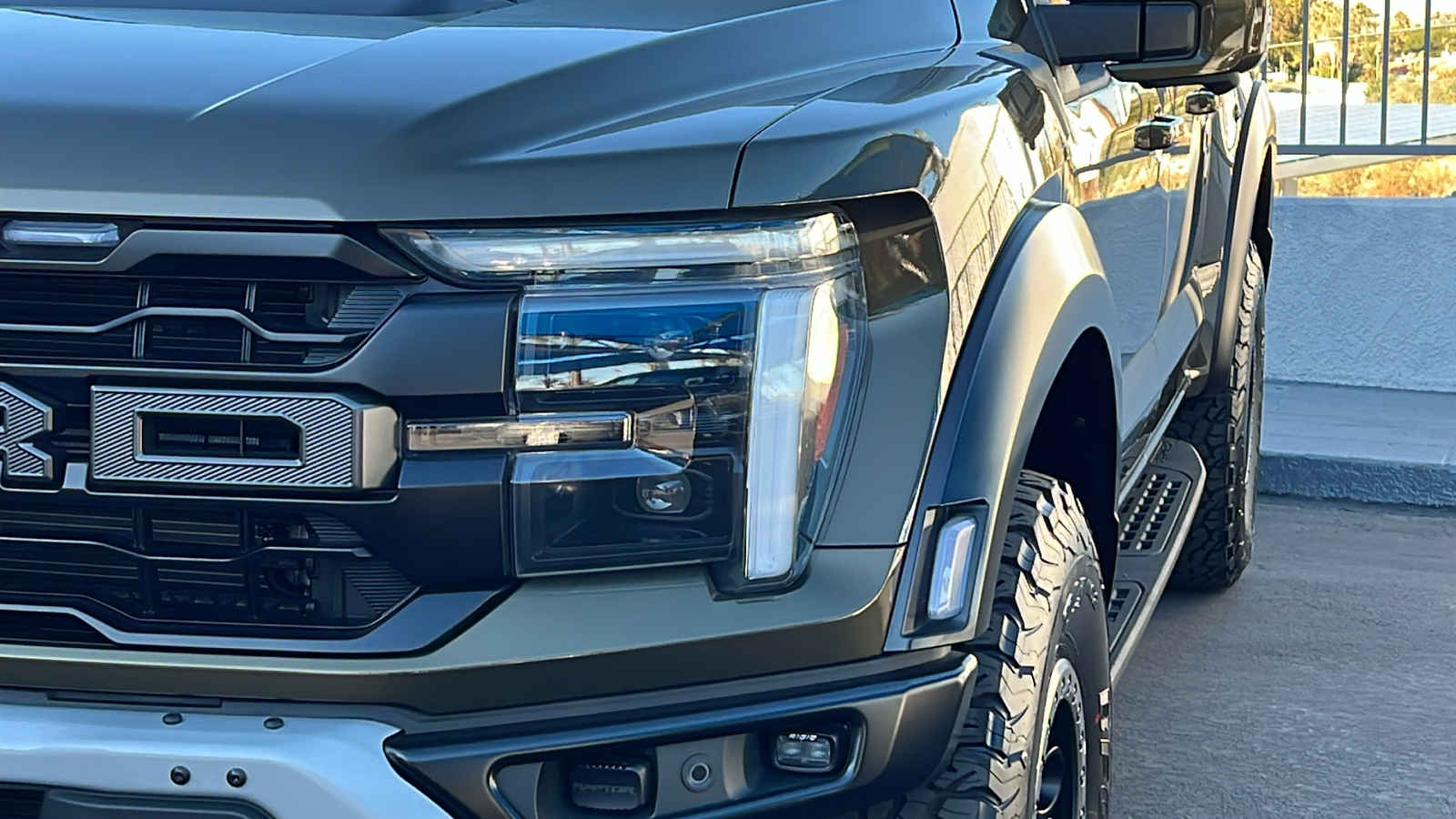 2024 Ford F-150 Raptor 4