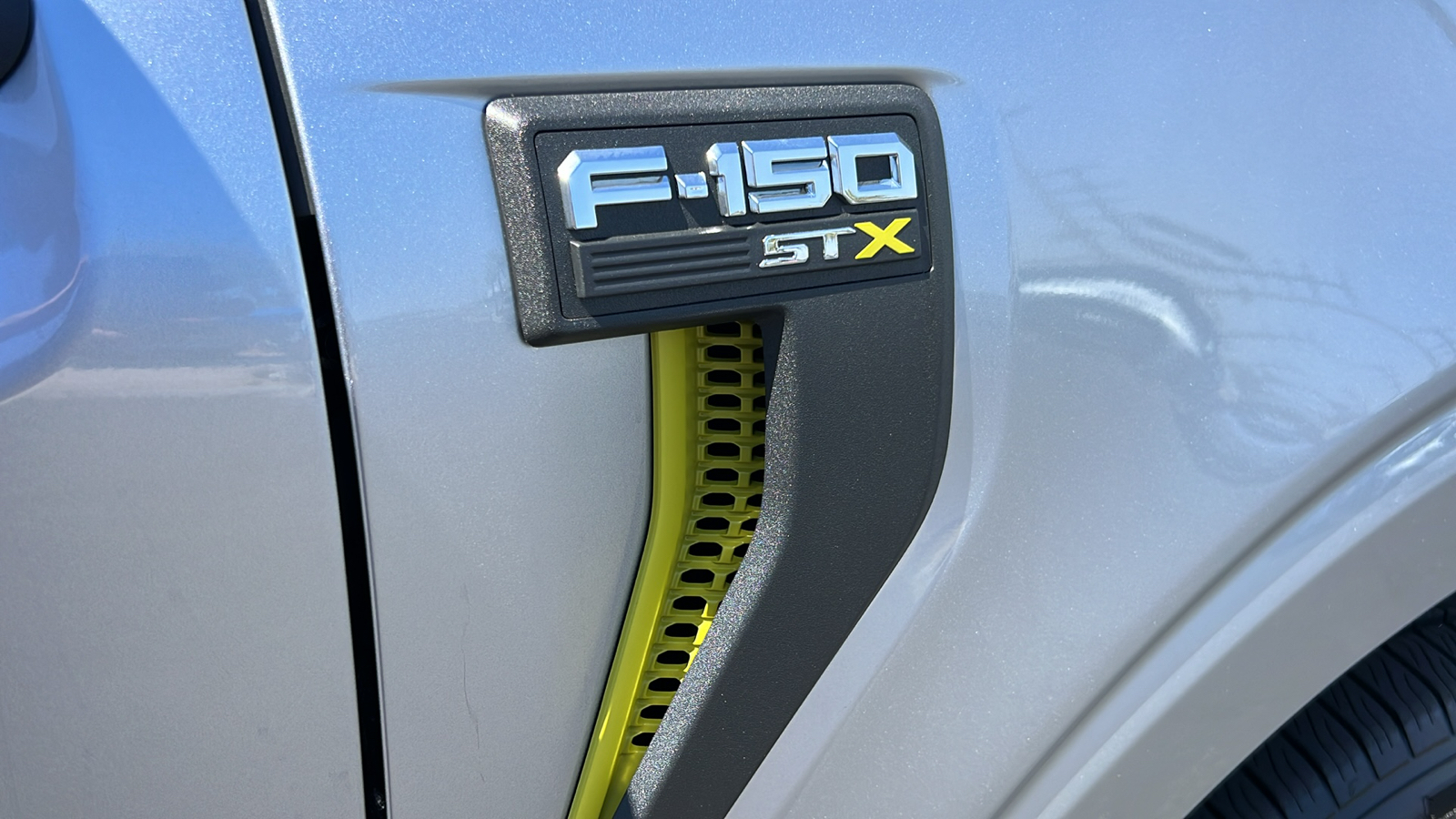 2024 Ford F-150 STX 34