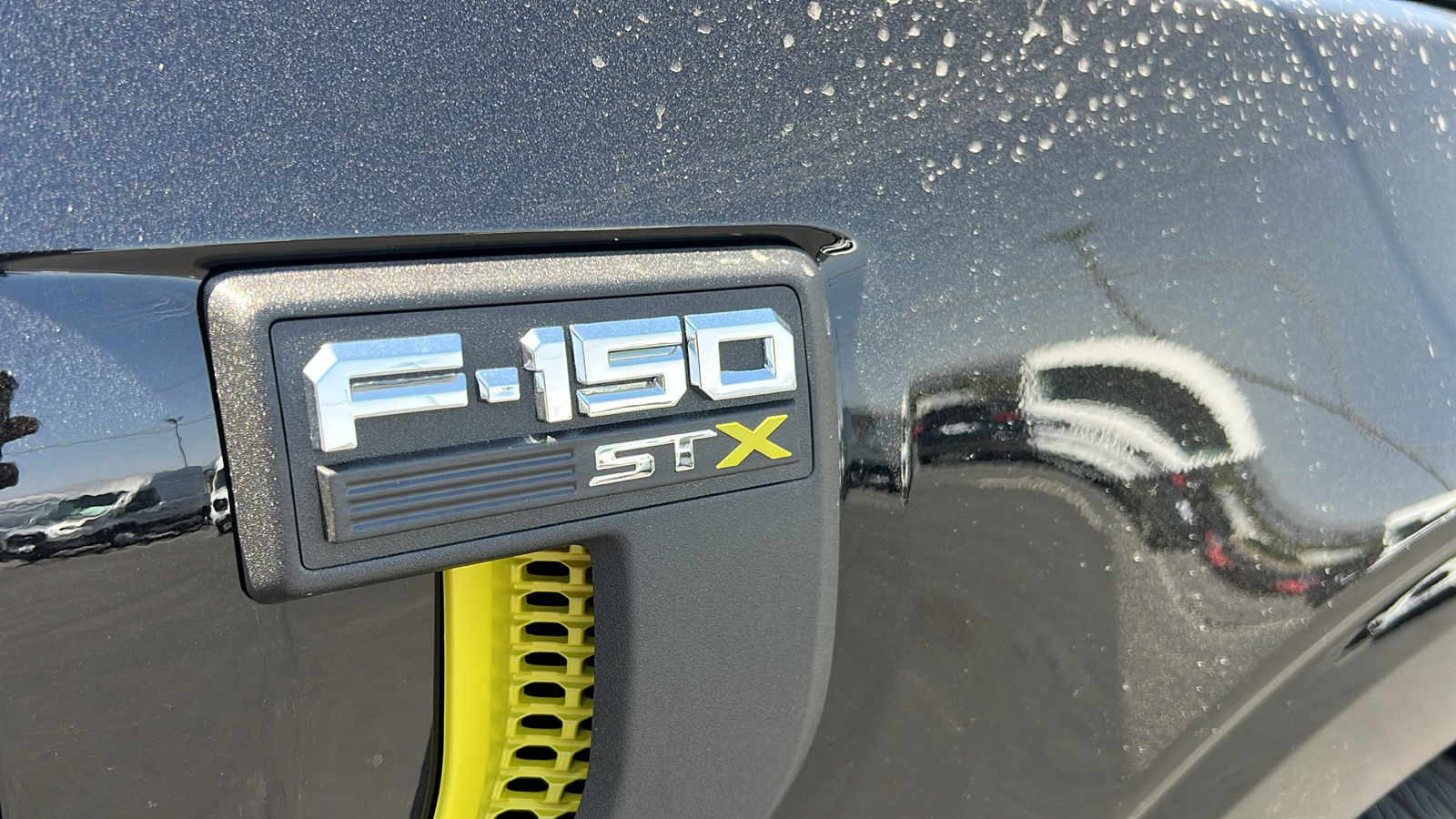 2024 Ford F-150 STX 32