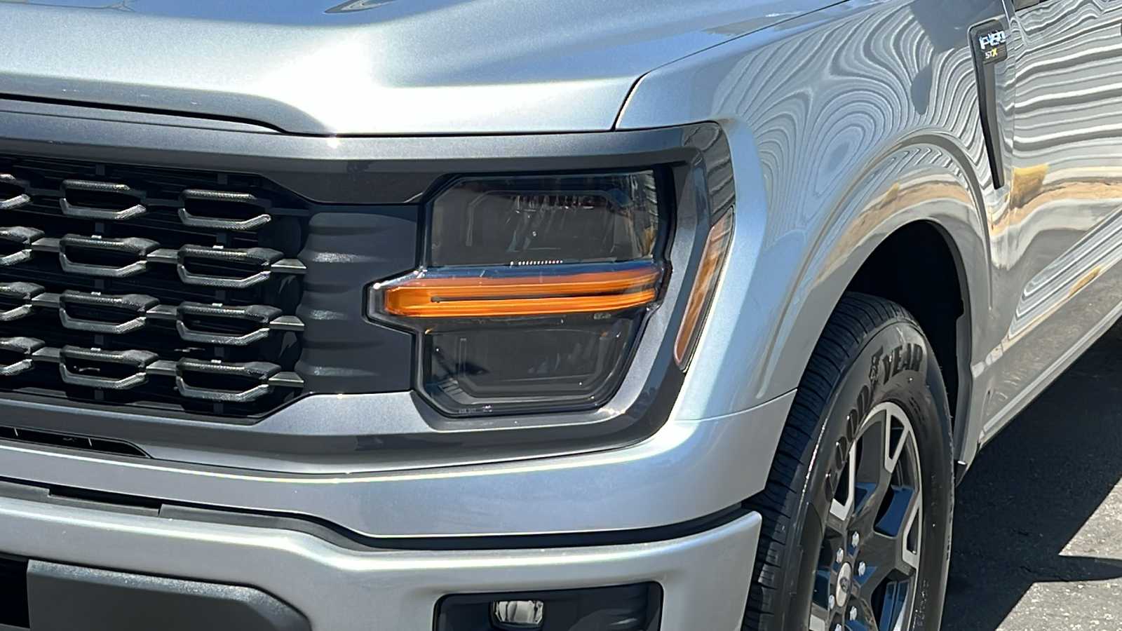 2024 Ford F-150 STX 4