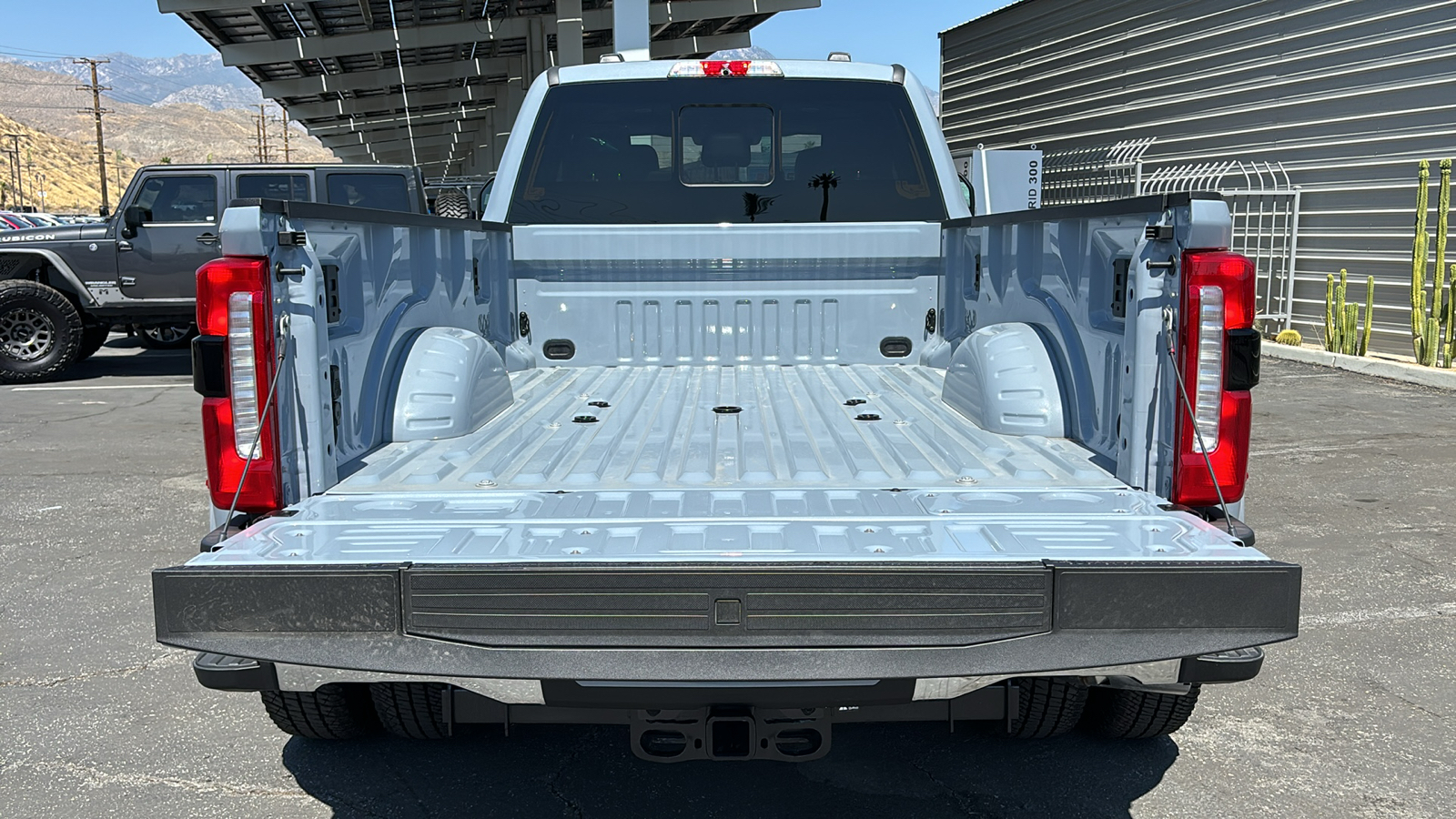 2024 Ford F-350SD Lariat 25