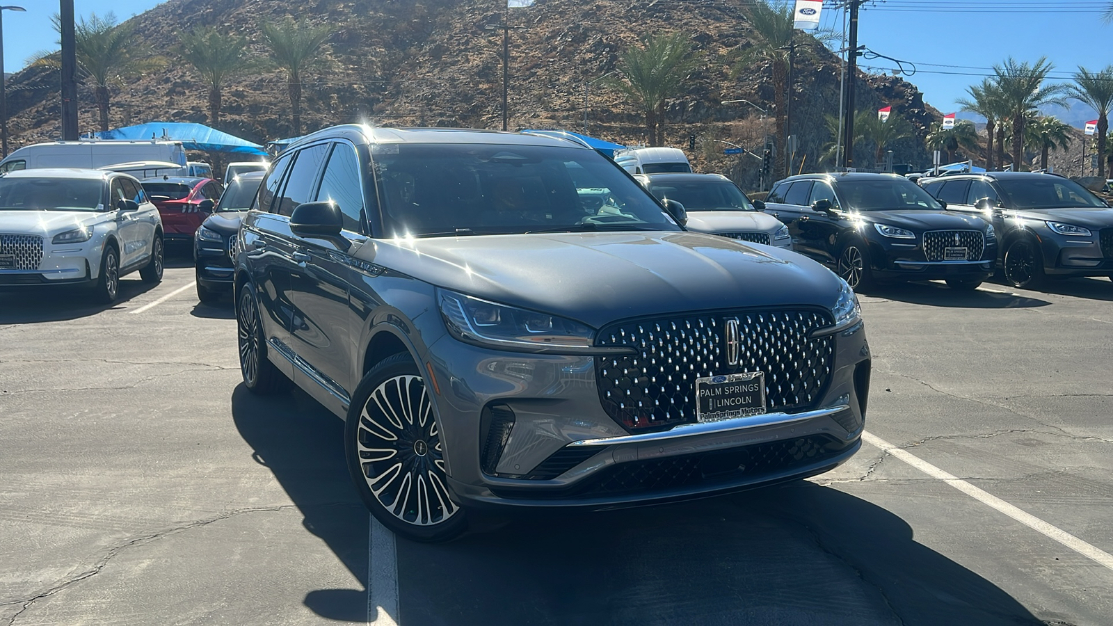 2025 Lincoln Aviator Black Label 1