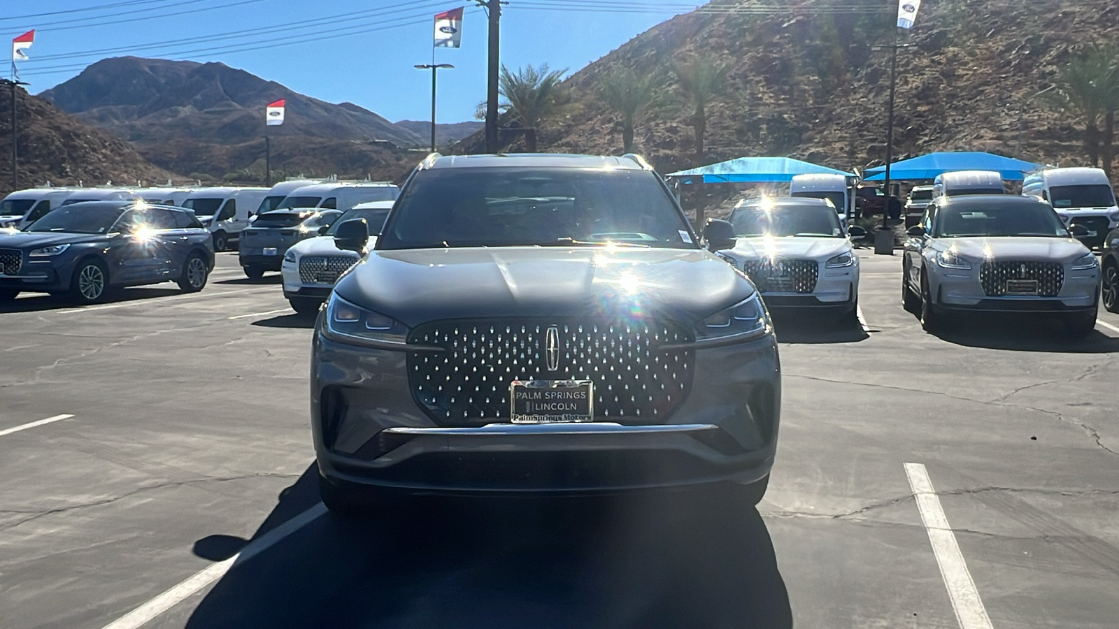 2025 Lincoln Aviator Black Label 2