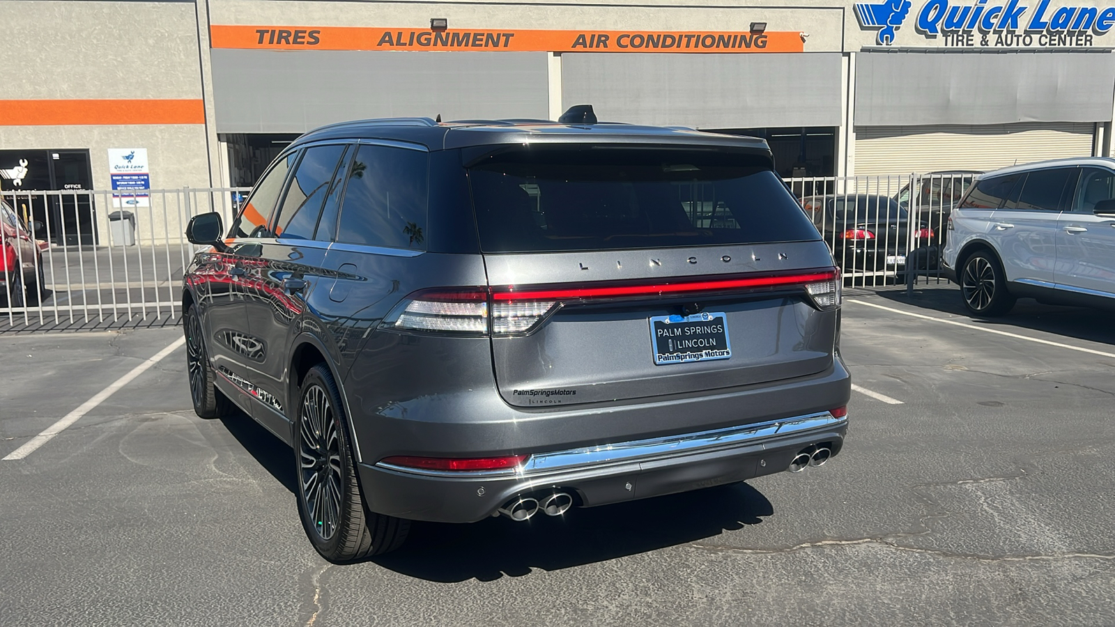 2025 Lincoln Aviator Black Label 6