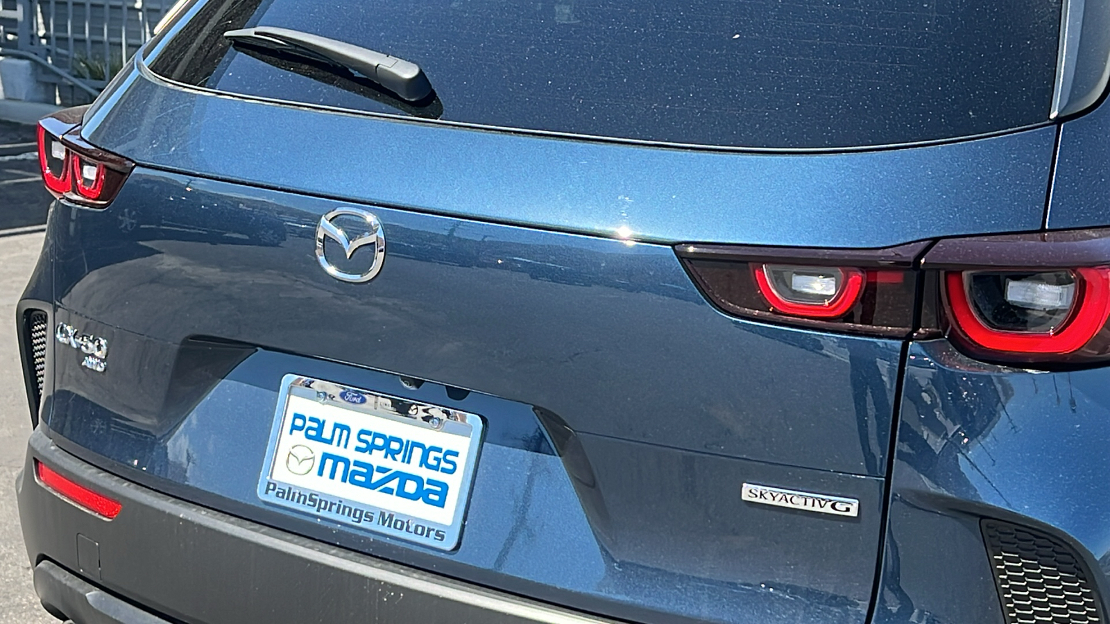 2025 Mazda CX-50 2.5 S Premium Package 11