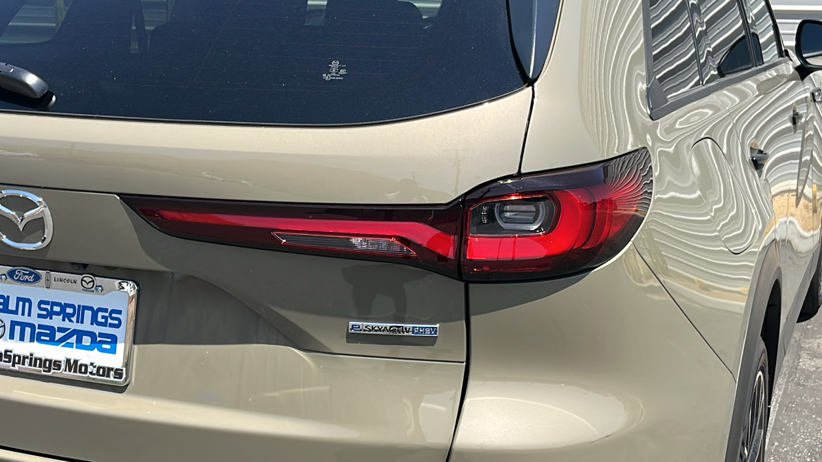 2025 Mazda CX-70 PHEV Premium Plus 9