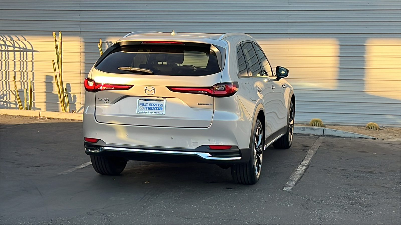 2025 Mazda CX-90 PHEV Premium Plus 8