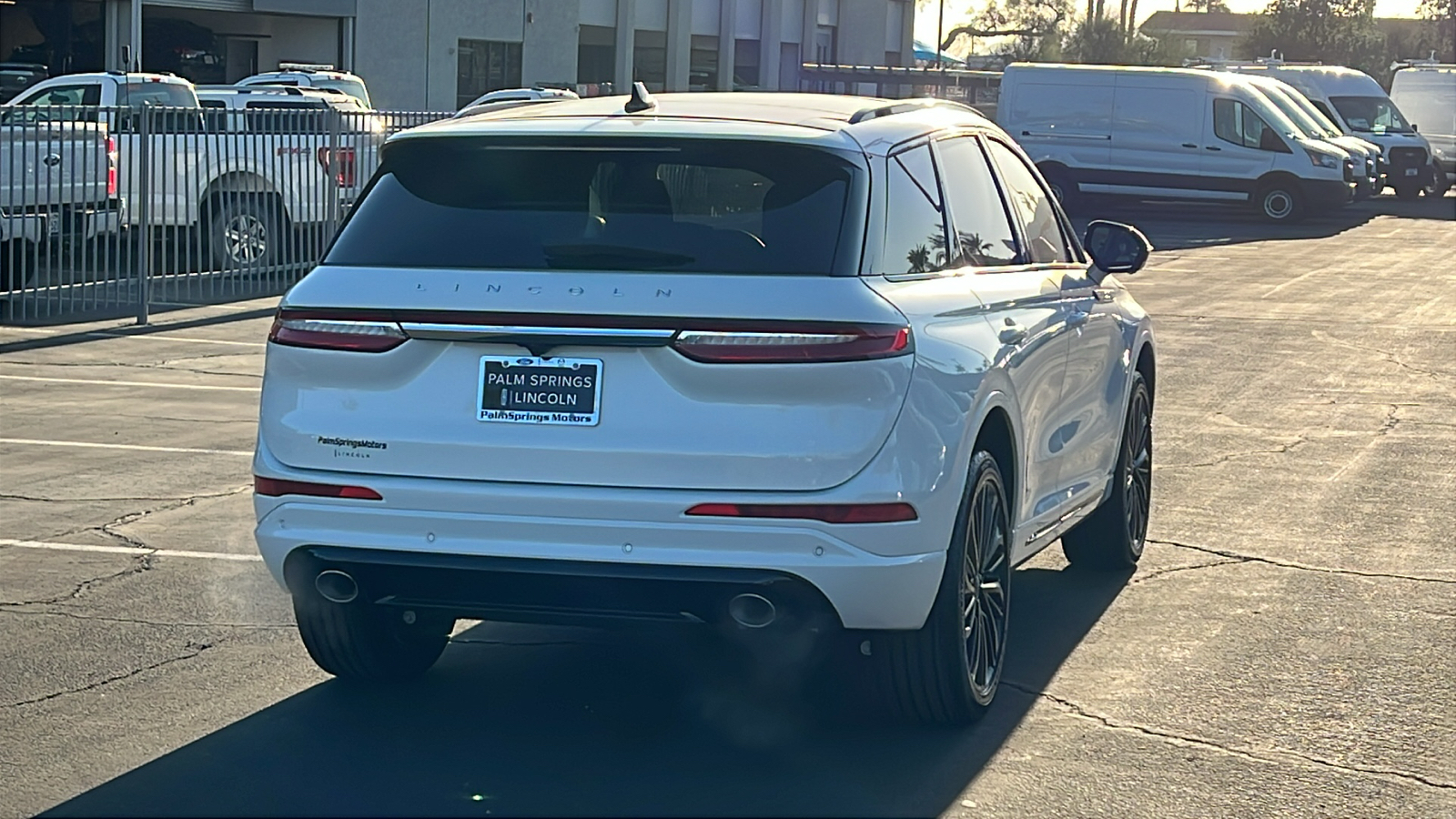 2025 Lincoln Corsair Premiere 8