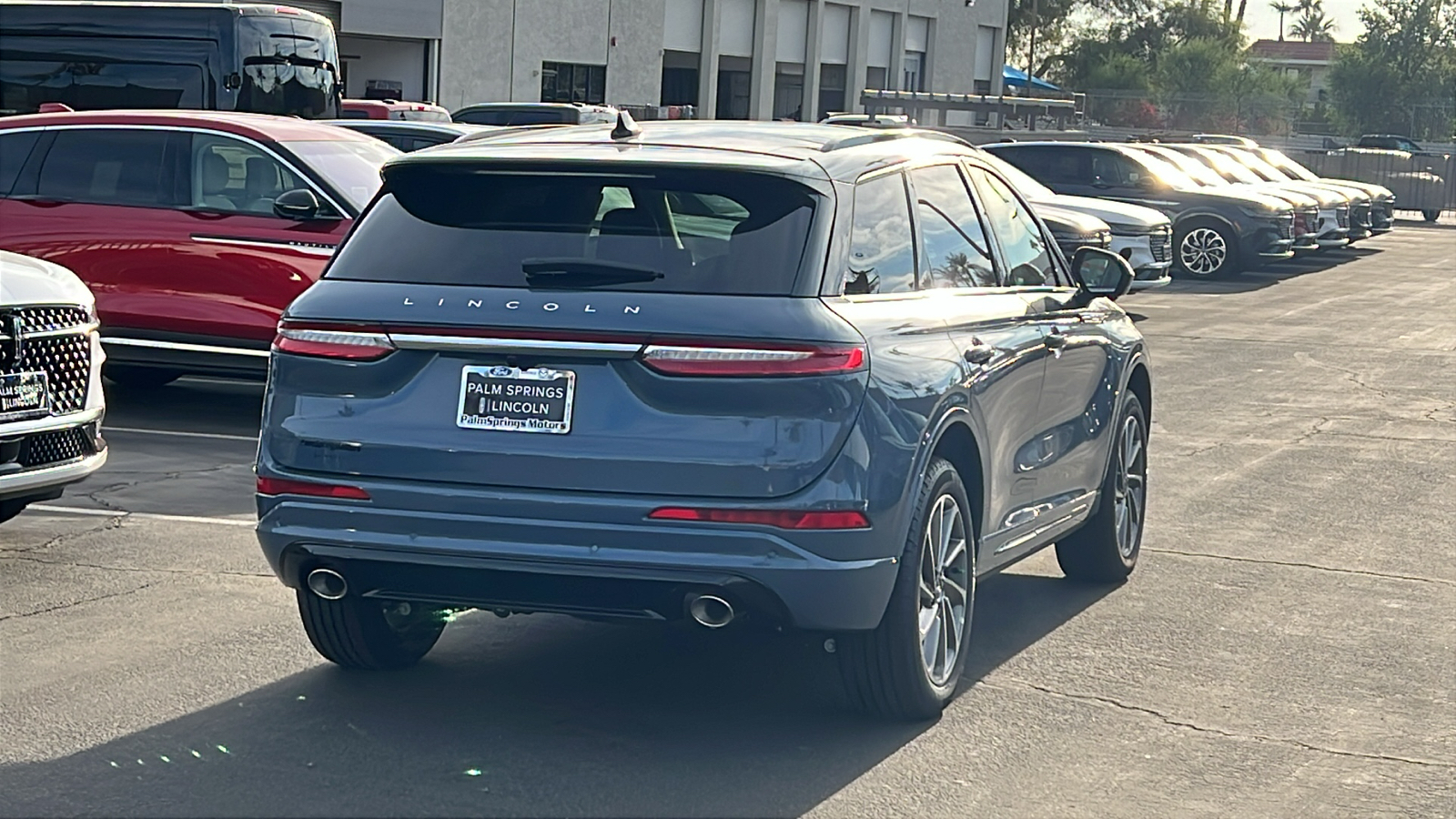 2025 Lincoln Corsair Grand Touring 8