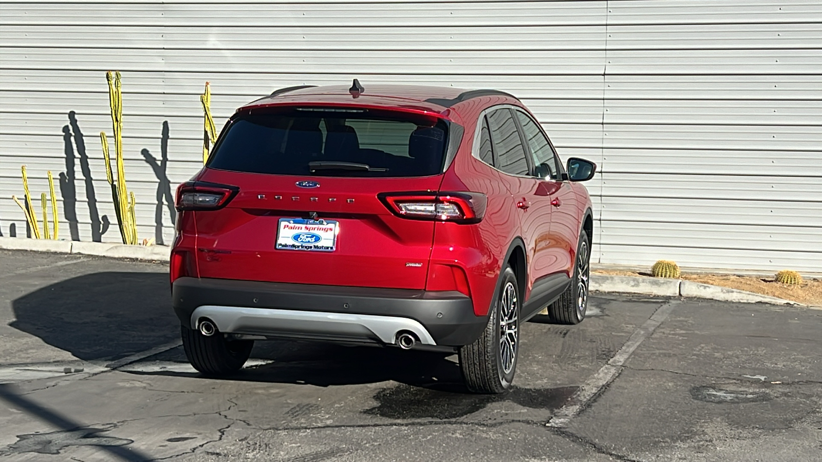 2025 Ford Escape Plug-In Hybrid 8