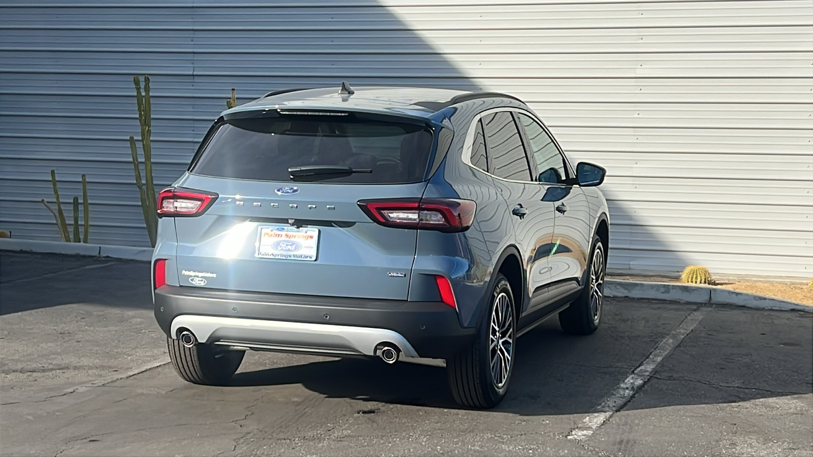 2025 Ford Escape Plug-In Hybrid Base 8