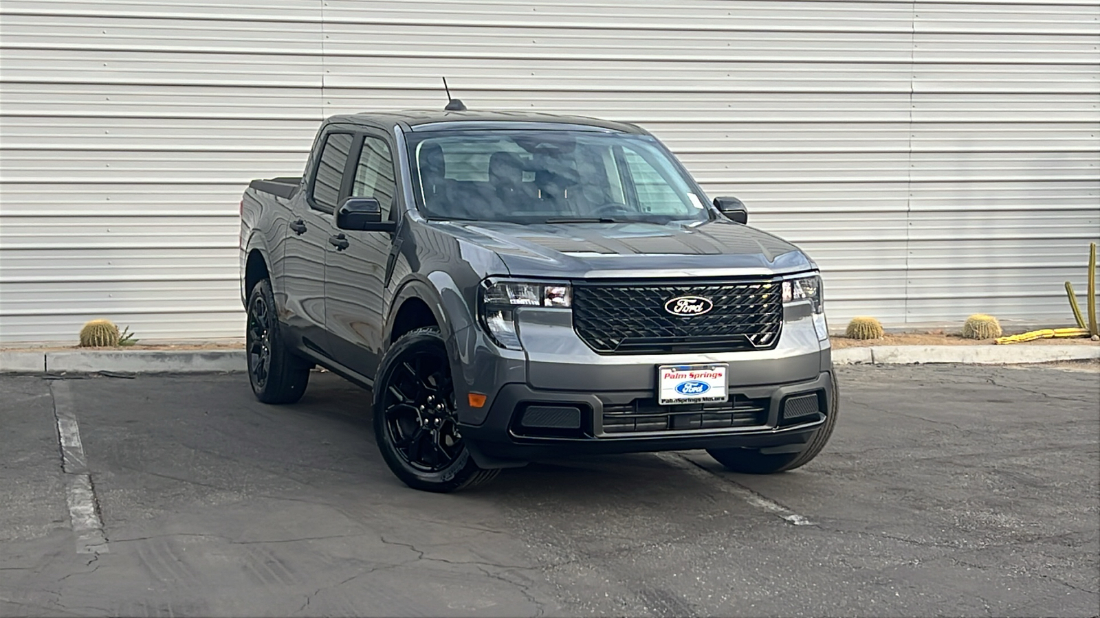 2025 Ford Maverick XLT 1