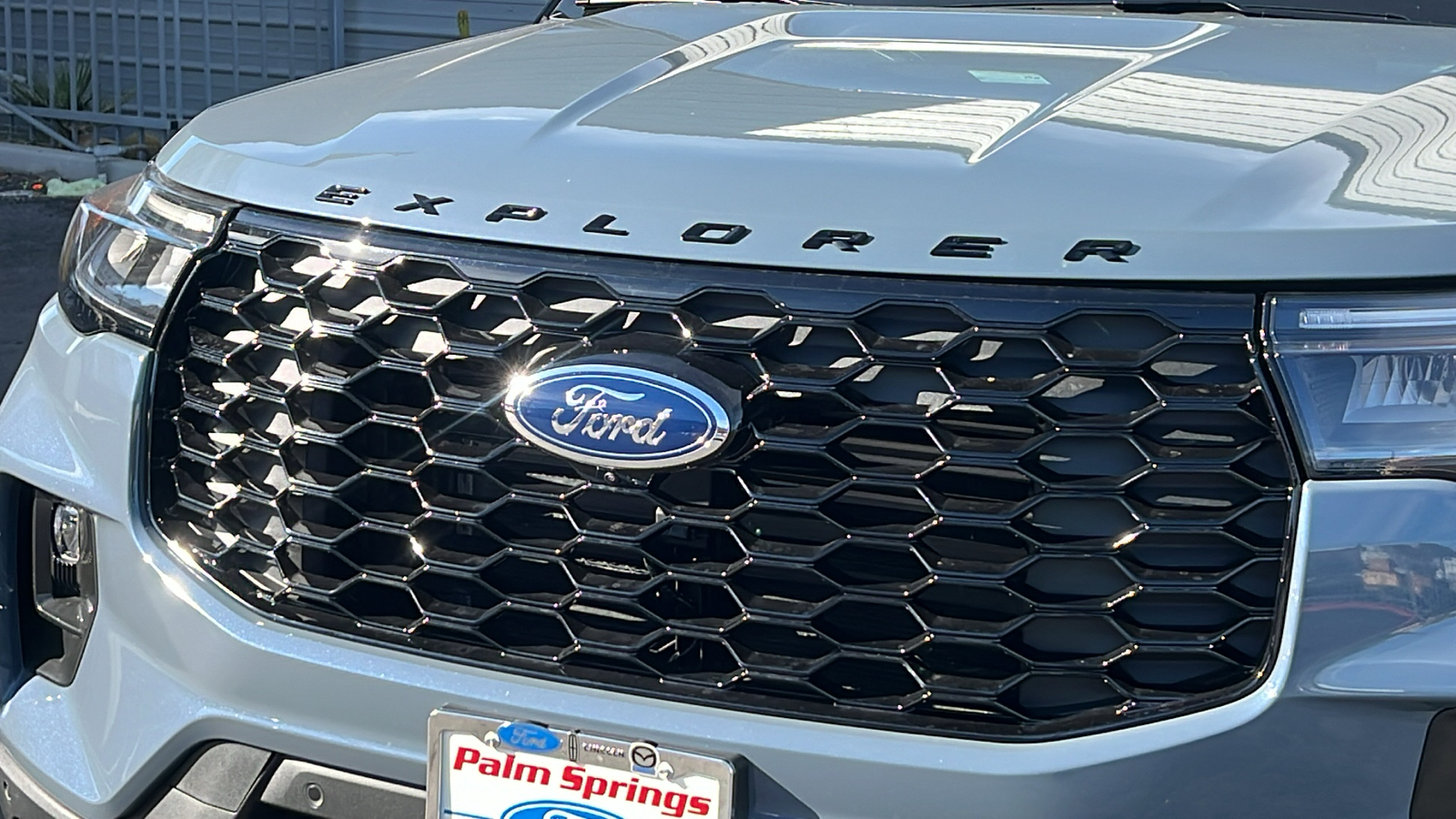 2025 Ford Explorer ST-Line 5