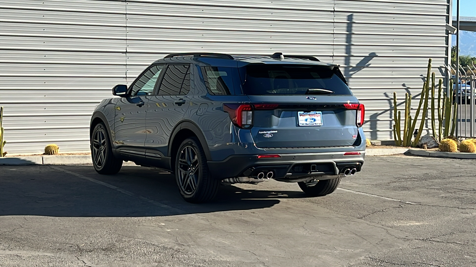 2025 Ford Explorer ST 6