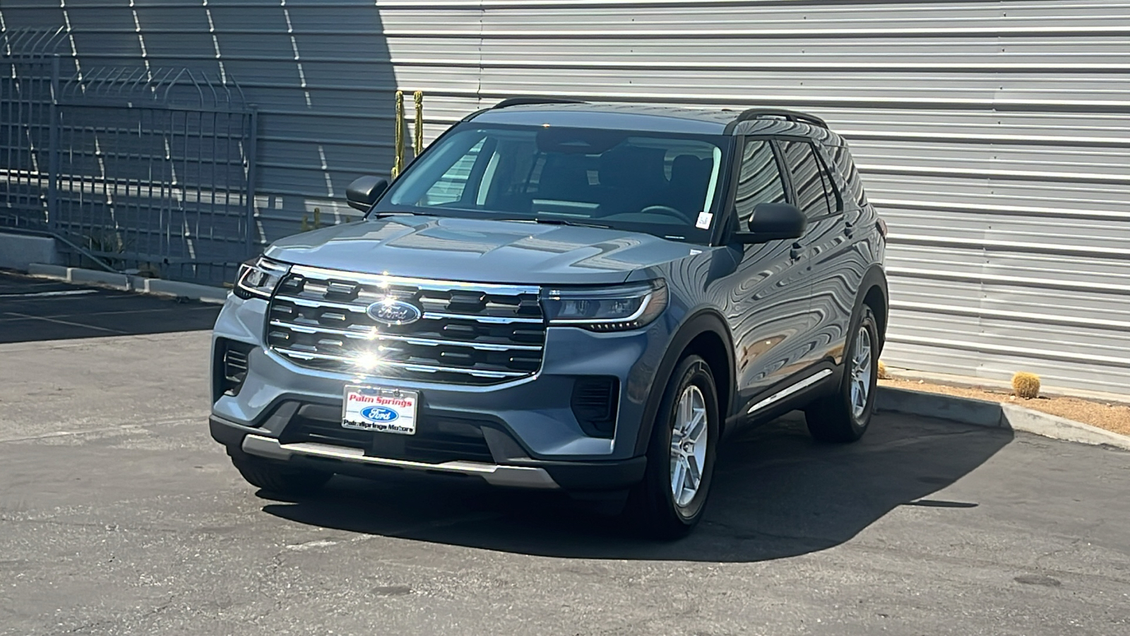 2025 Ford Explorer Active 3