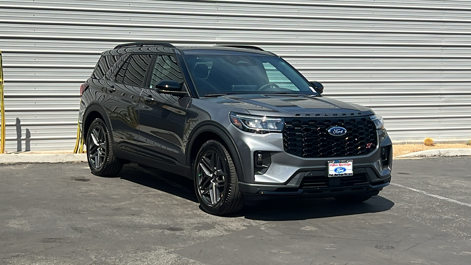 2025 Ford Explorer ST 1