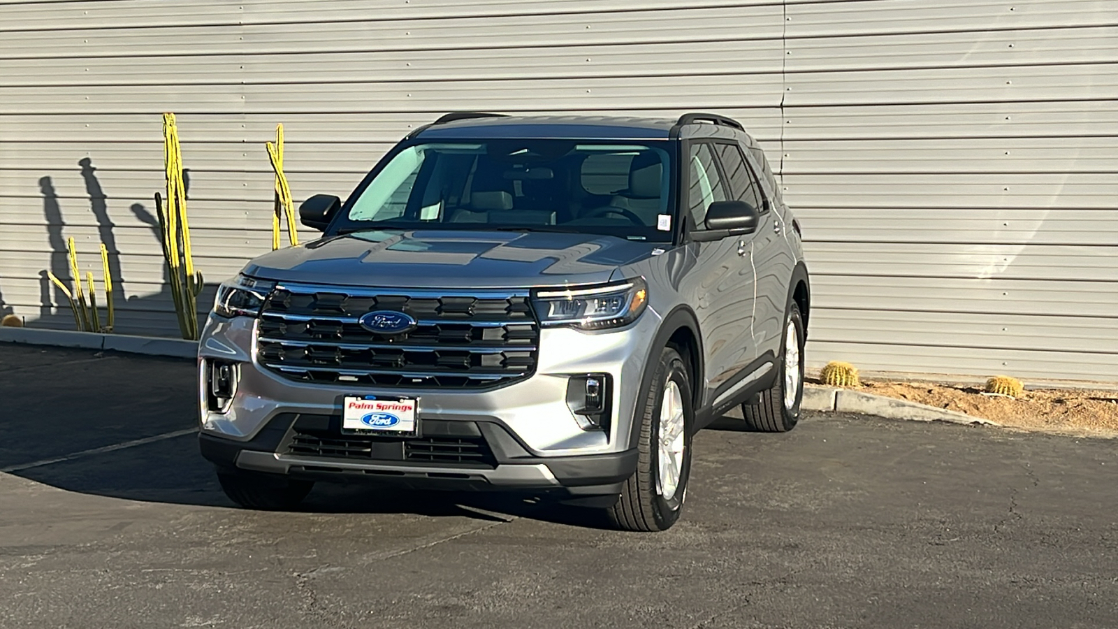 2025 Ford Explorer Active 3