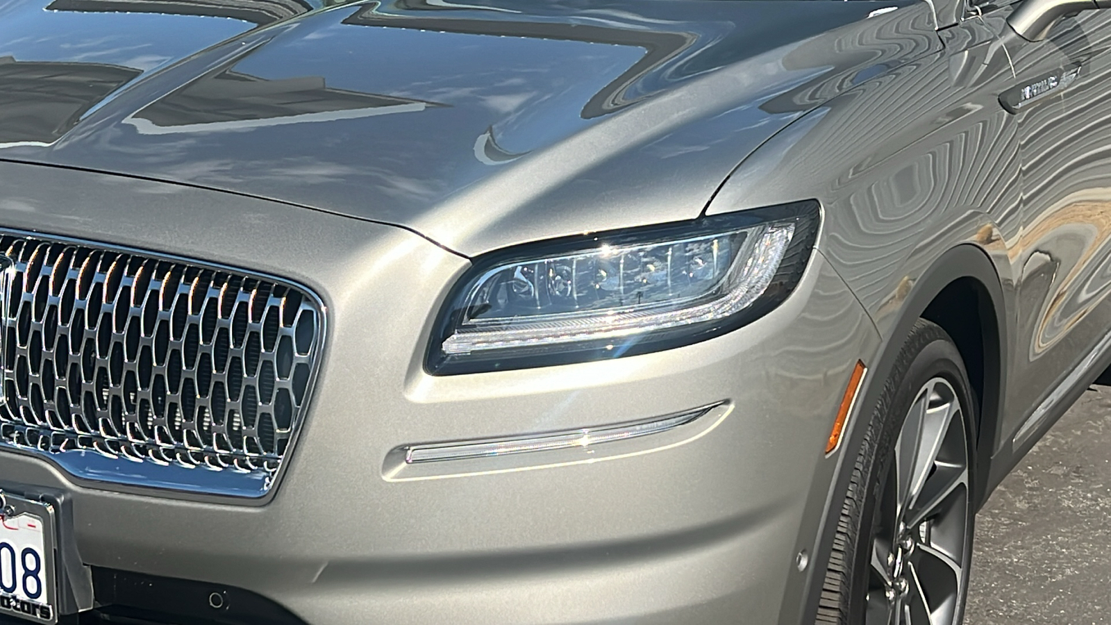 2023 Lincoln Nautilus Reserve 4