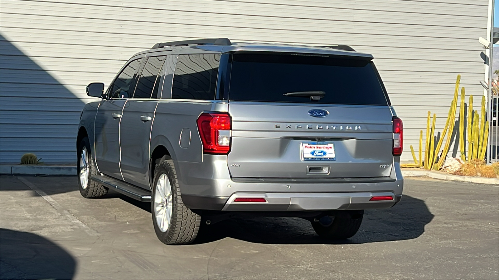 2022 Ford Expedition Max XLT 6