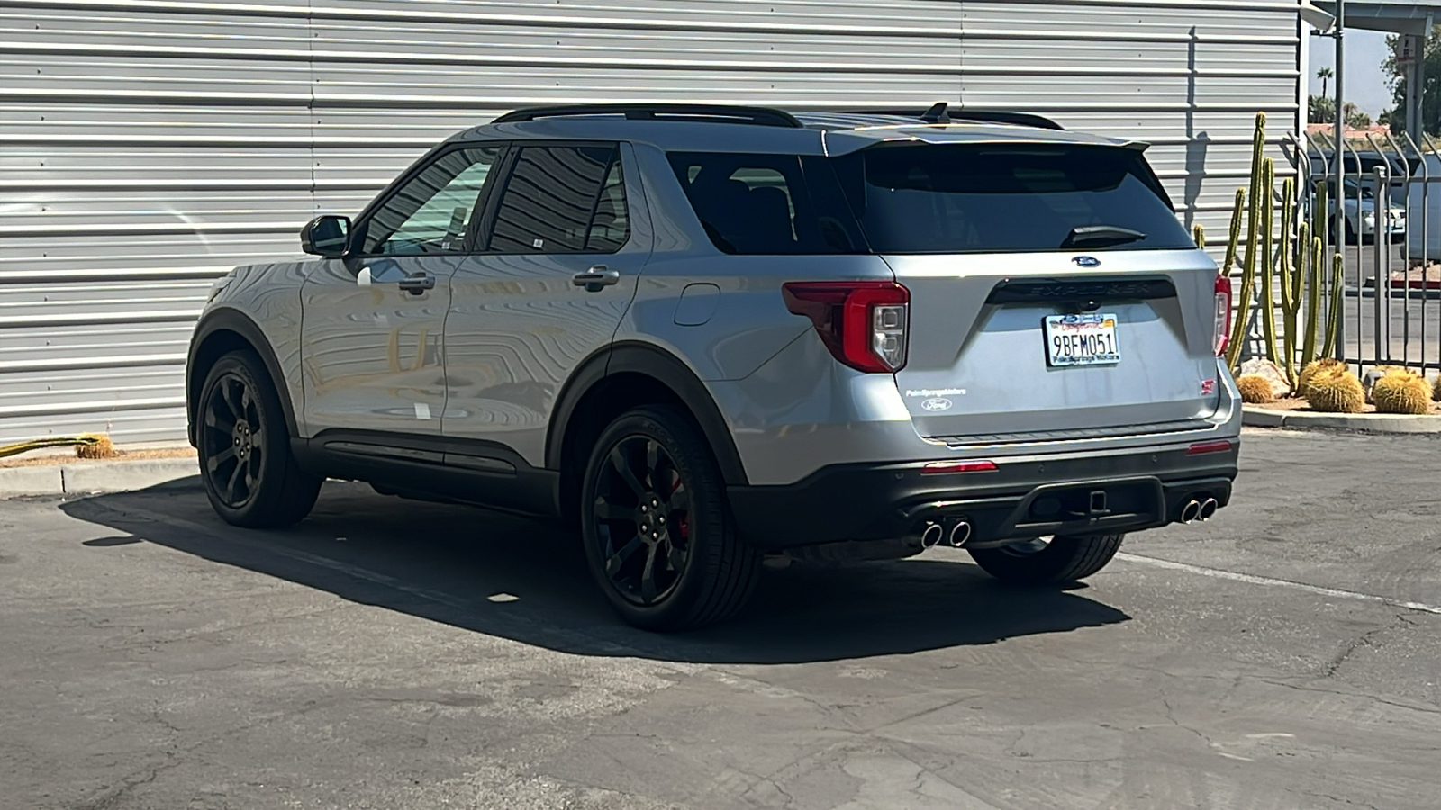 2022 Ford Explorer ST 6