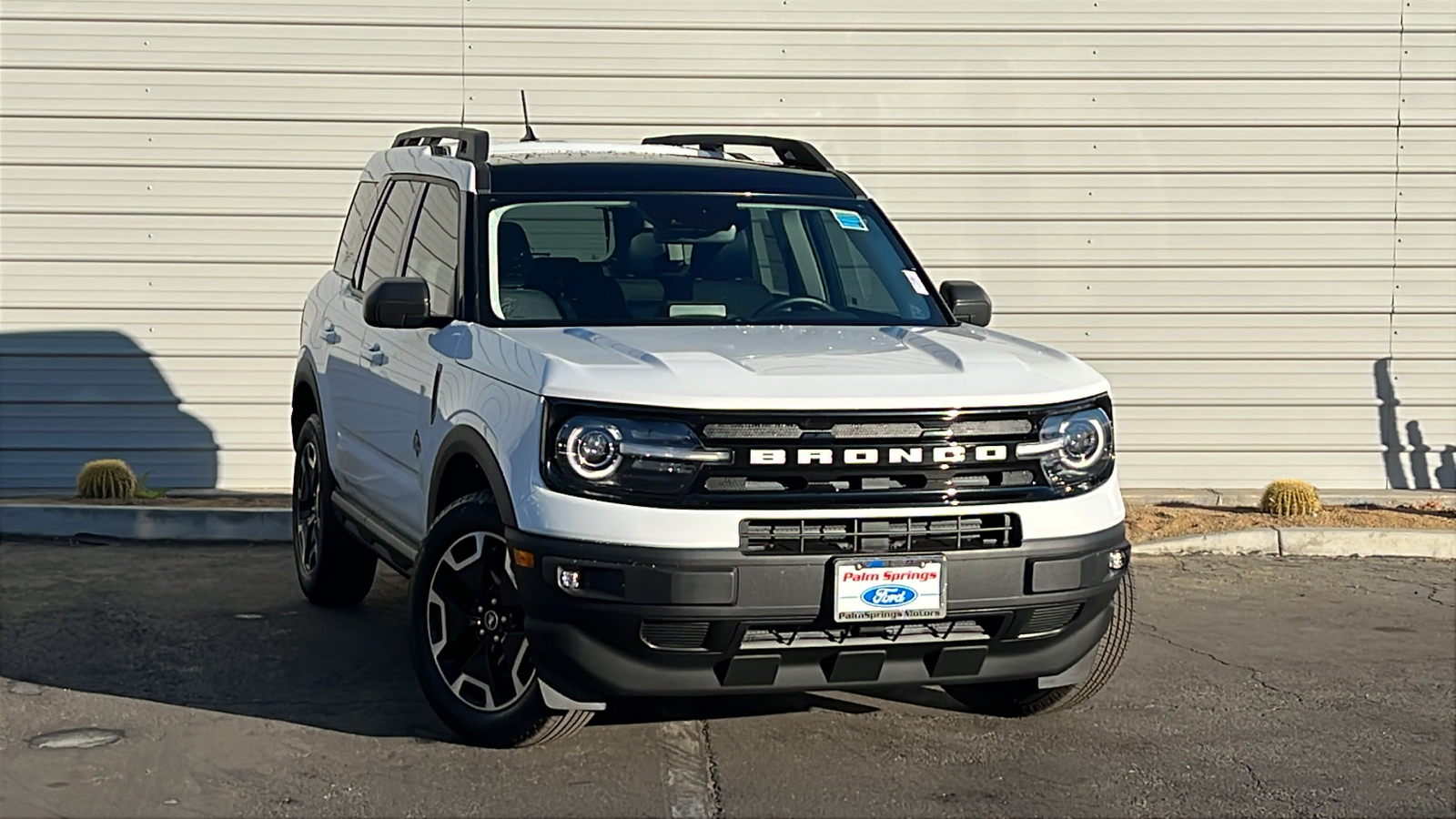 2023 Ford Bronco Sport Outer Banks 1