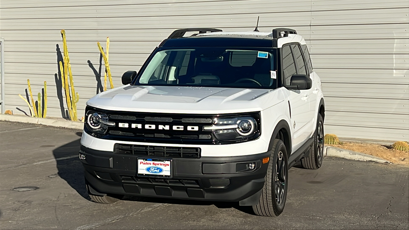 2023 Ford Bronco Sport Outer Banks 3