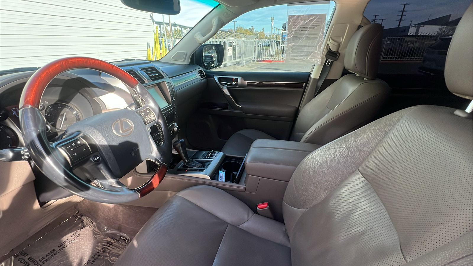 2016 Lexus GX 460 17