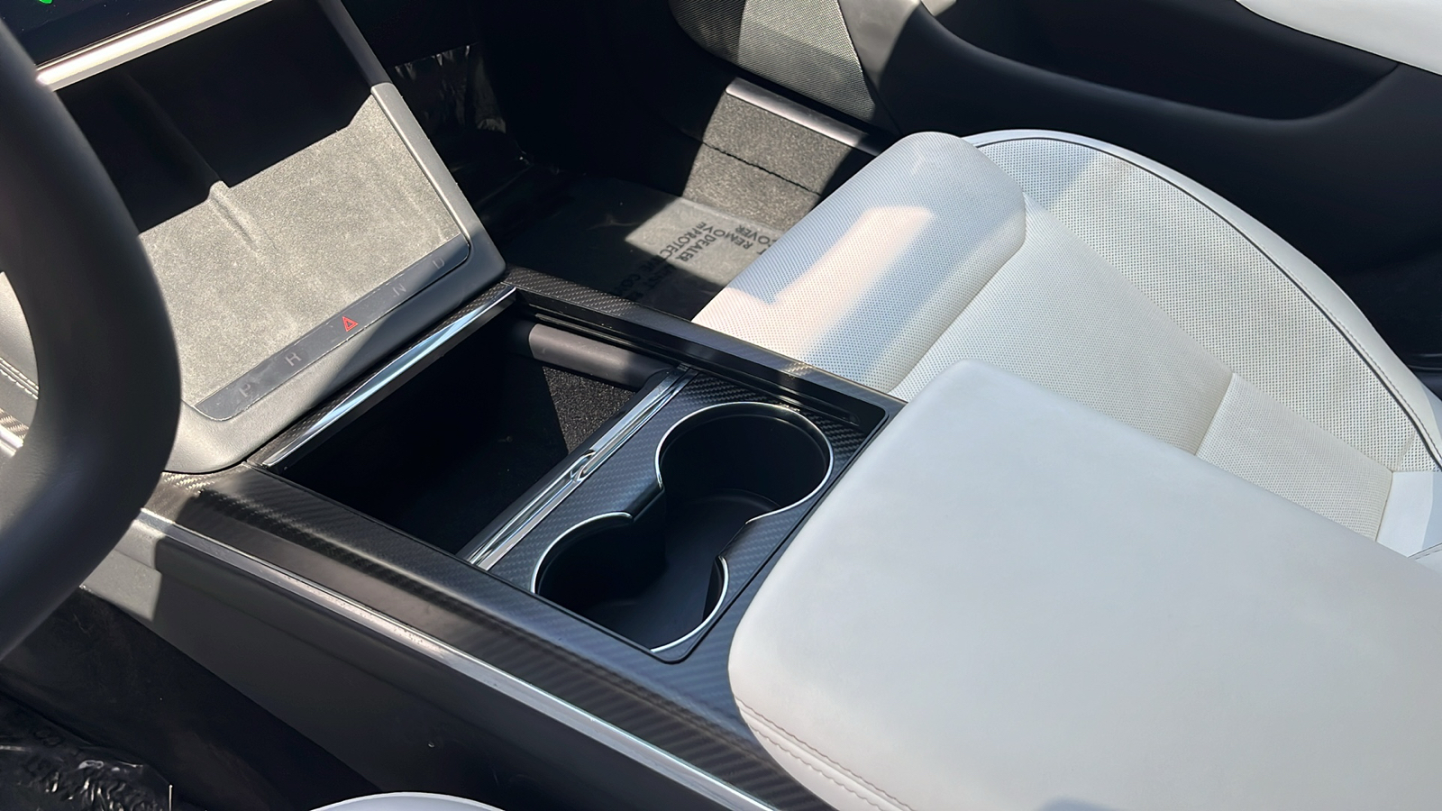 2021 Tesla Model S Plaid 23