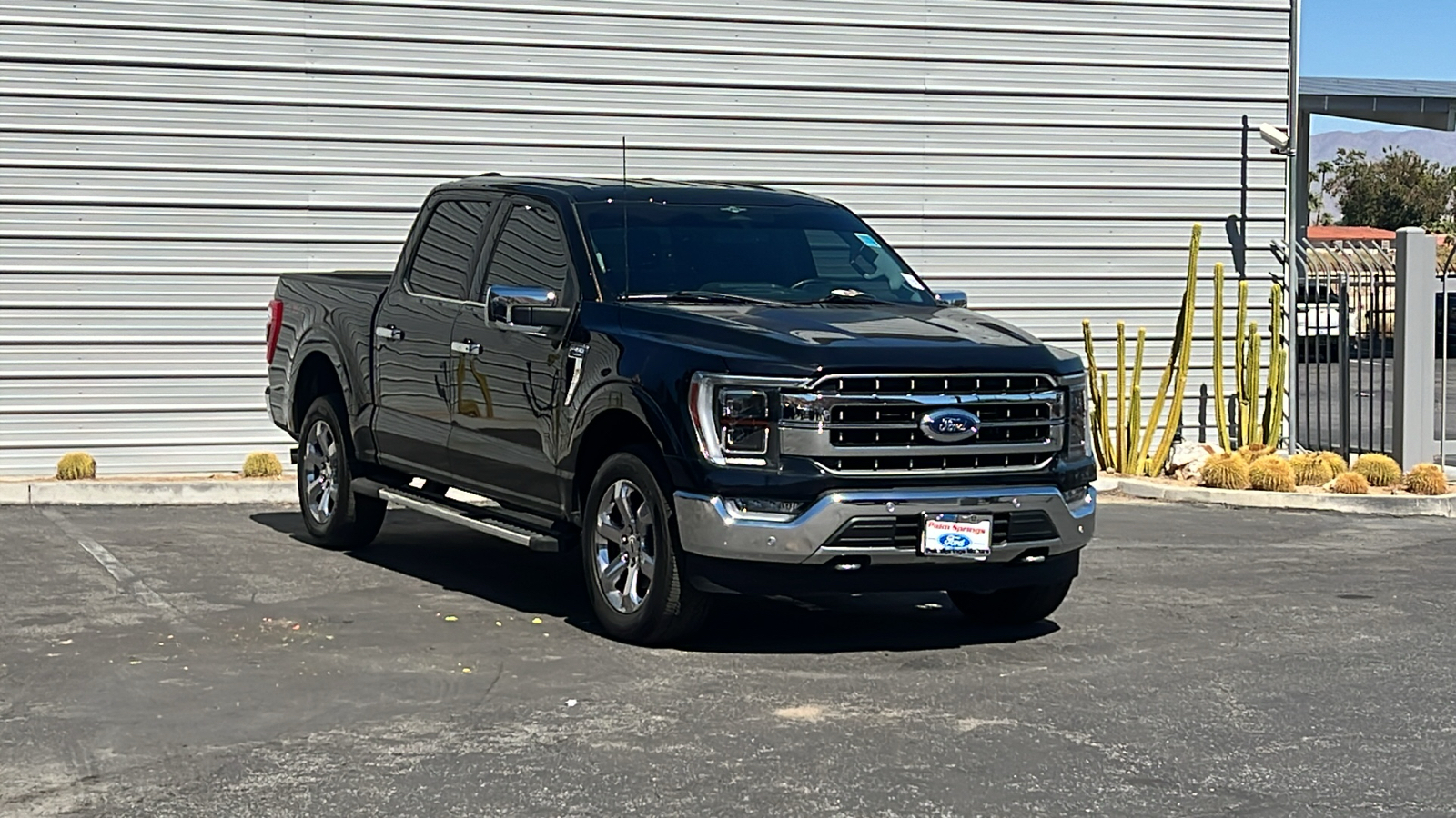 2023 Ford F-150 Lariat 1