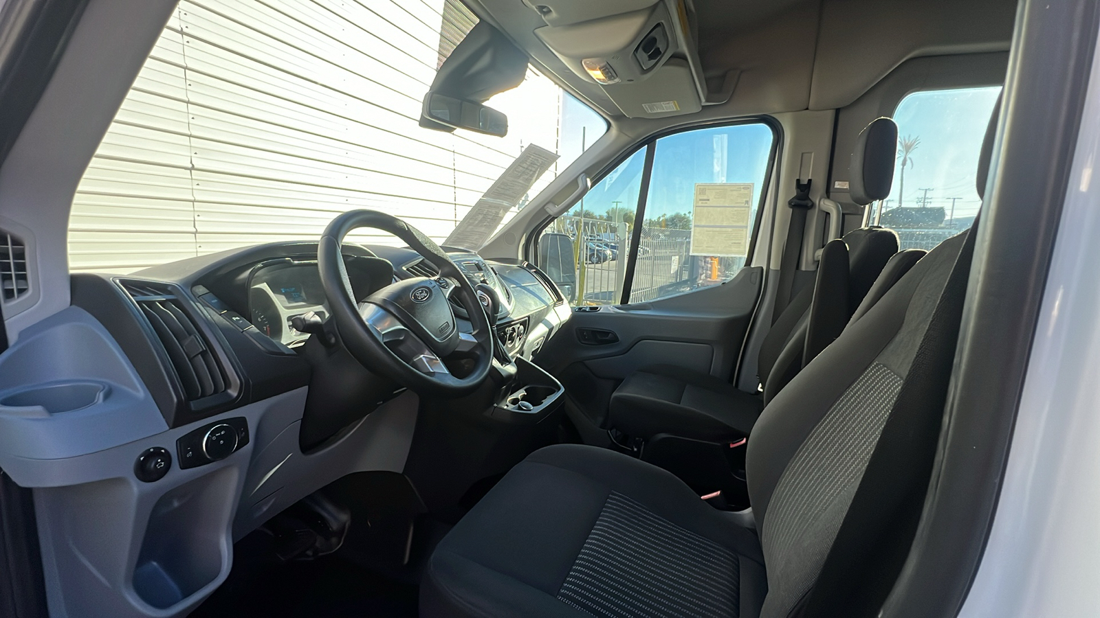 2018 Ford Transit-350 XL 13