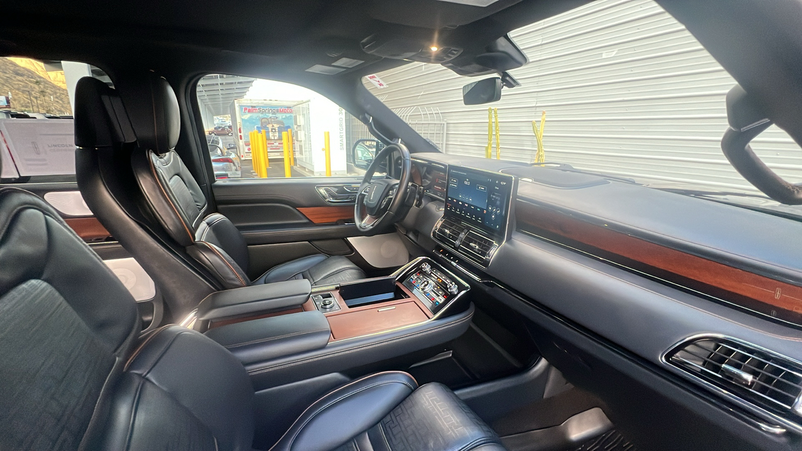 2023 Lincoln Navigator L Black Label 14